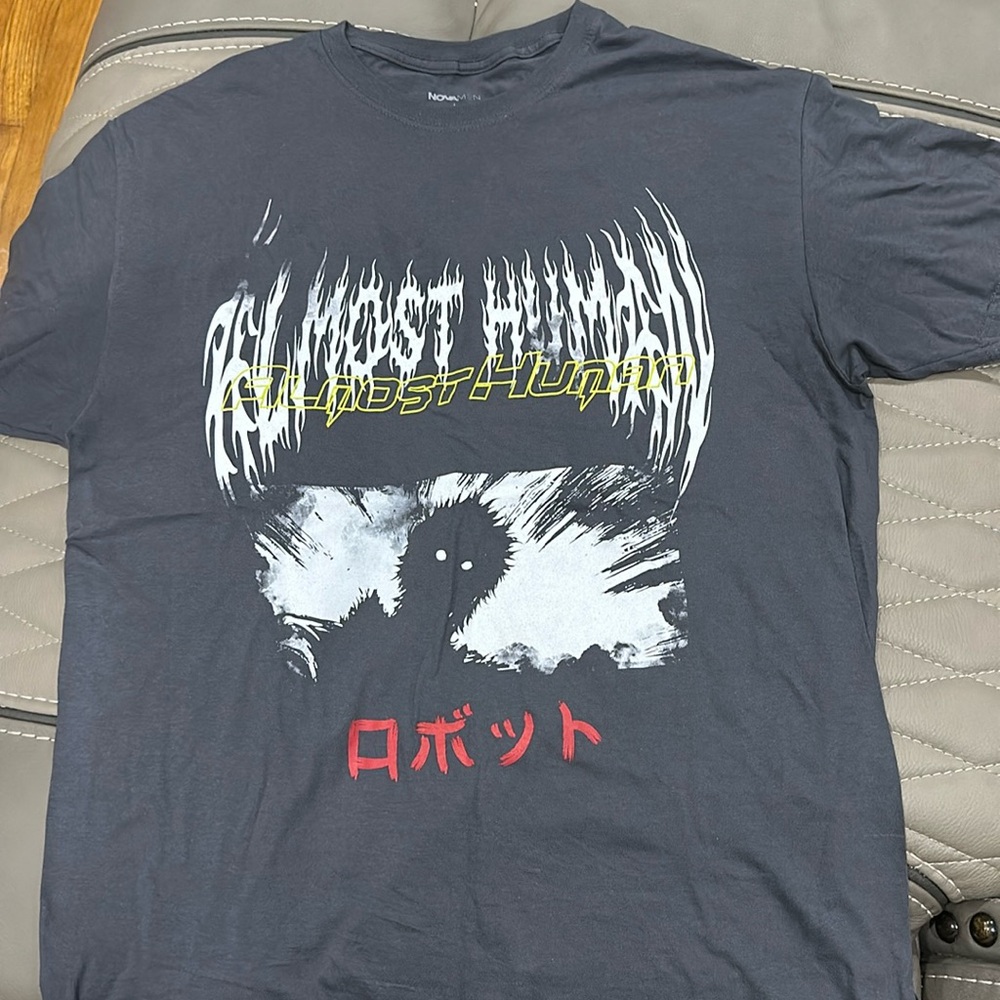 Men graphic t shirt